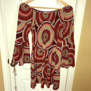 Long sleeves circle print dress